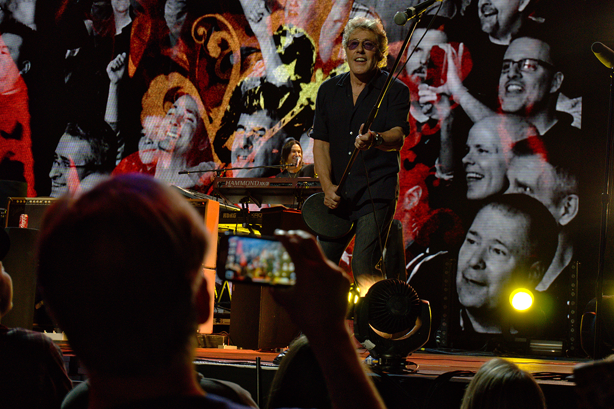 Roger Daltrey encouraging the audience to sing at TD Garden in Boston, Massachusetts March 7, 2016